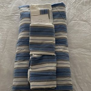 Beautiful Pottery Barn duvet cover + two matching pillow cases + one euro sham